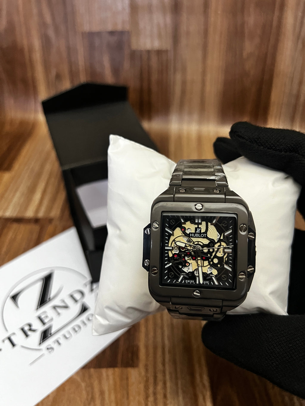 Luxury watch Hublot Square Bang Skeleton Dial Display Black