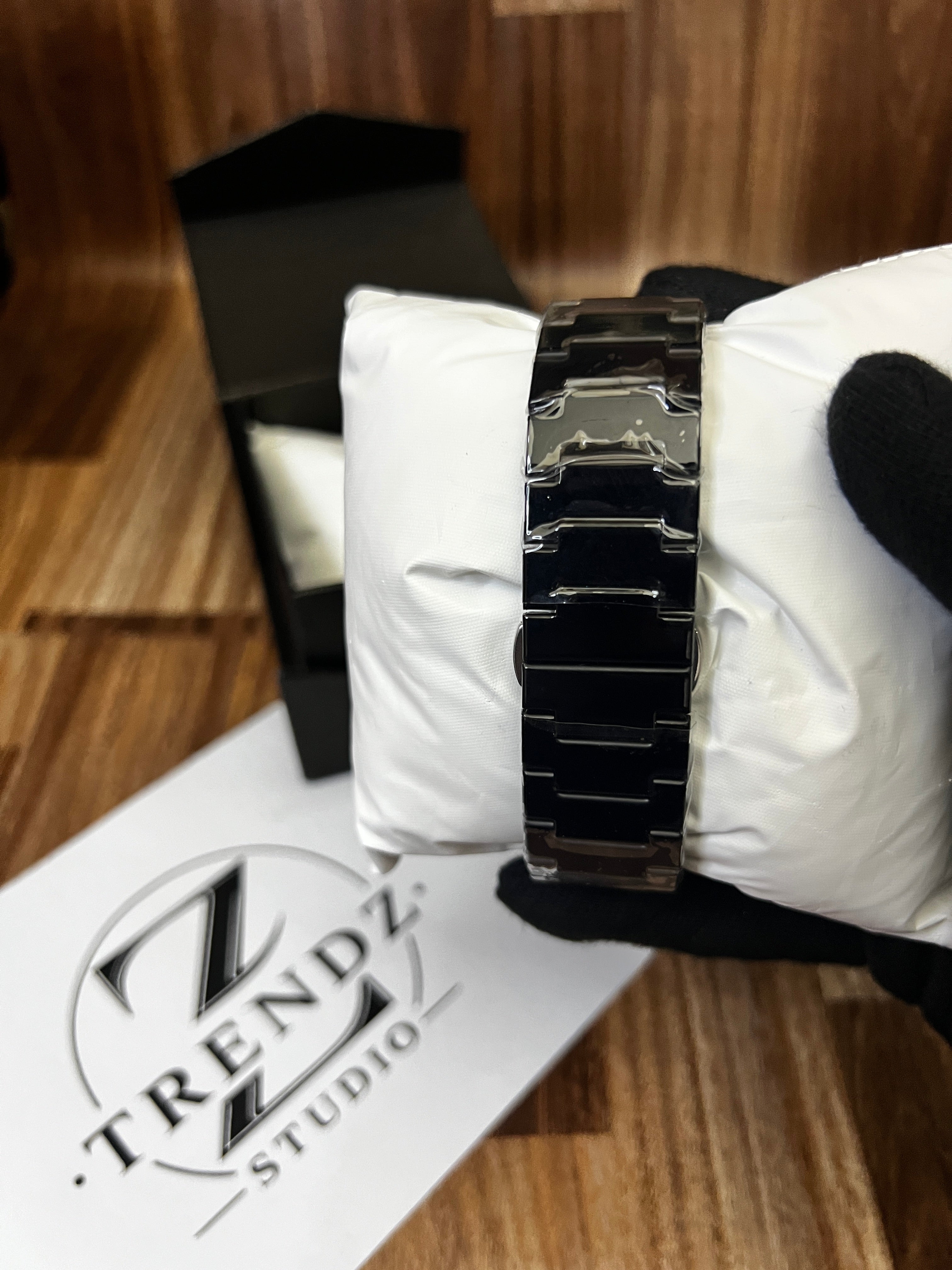 Bin Bond Black Watch for Men – Luxury Stainless Steel Quartz Wrist Watch Pakistan