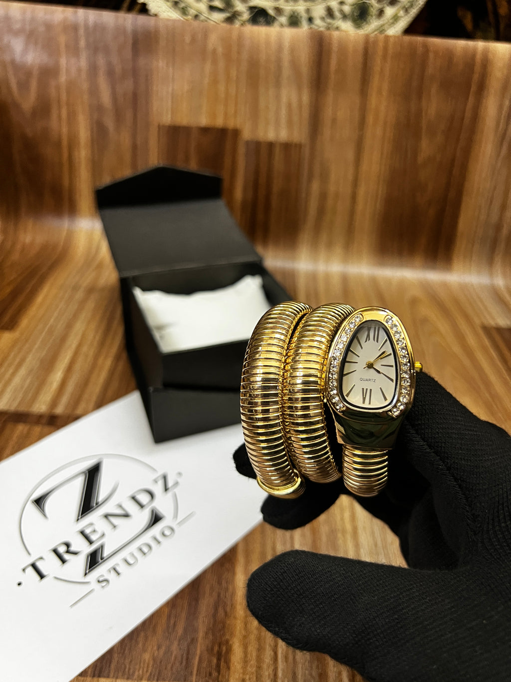 luxury Golden Snake Bracelet Watch