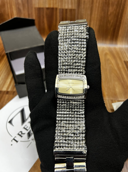 GUESS Women’s Silver-Tone Rectangular Mesh Bracelet