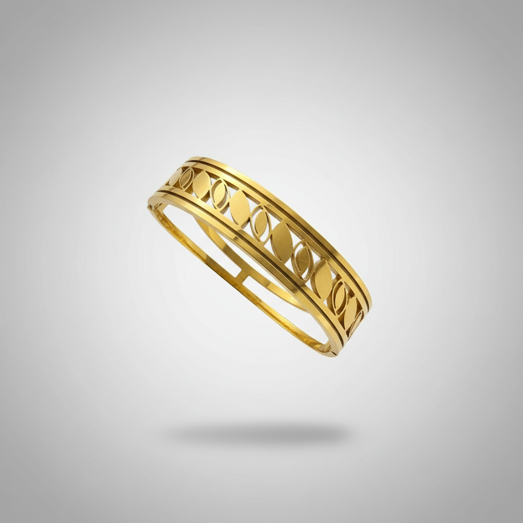 Gold Leaf Cutout Bangle Bracelet